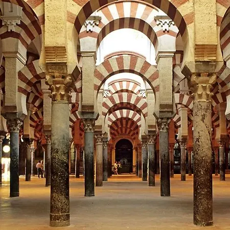 Hotel Mariano *