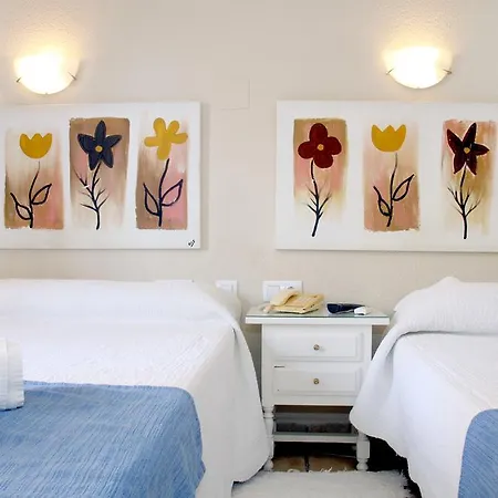 Hotel Mariano *